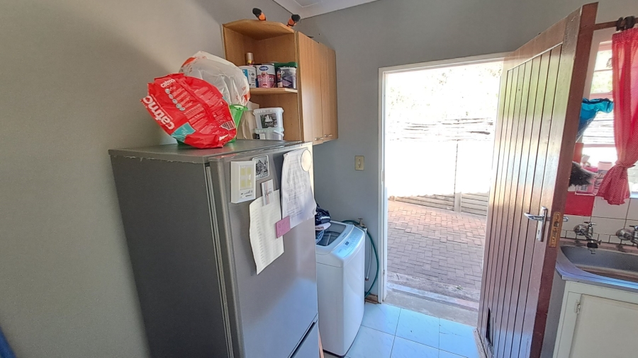 2 Bedroom Property for Sale in Langenhovenpark Free State